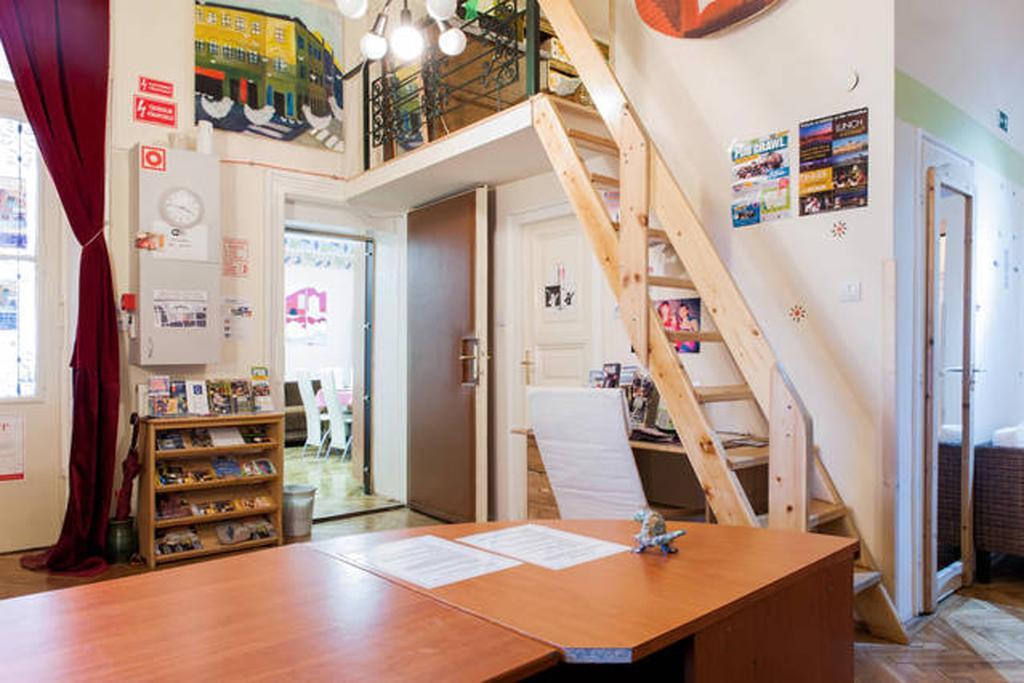 Yolo Hostel บูดาเปสต์ ภายนอก รูปภาพ