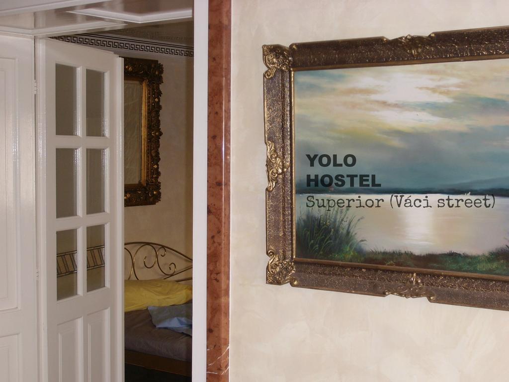 Yolo Hostel บูดาเปสต์ ภายนอก รูปภาพ