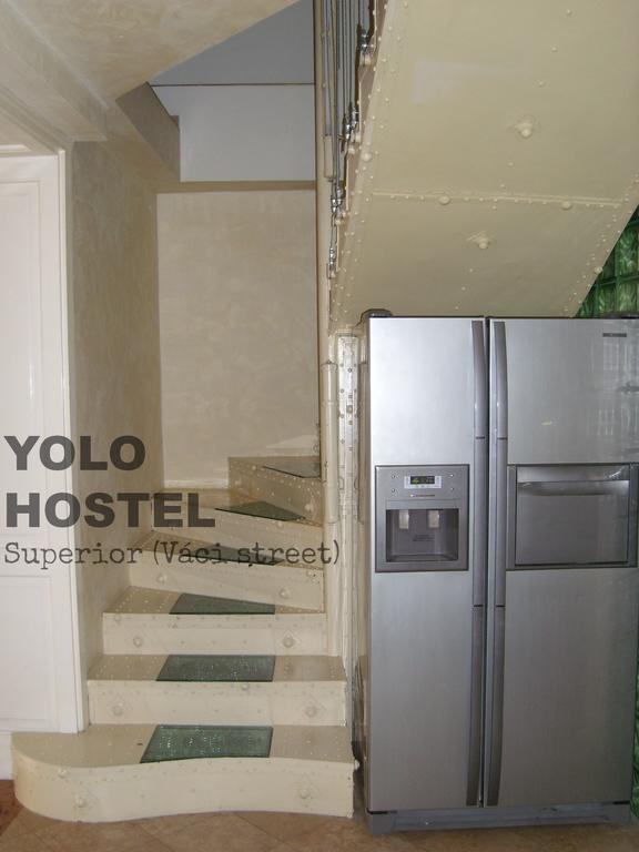 Yolo Hostel บูดาเปสต์ ภายนอก รูปภาพ
