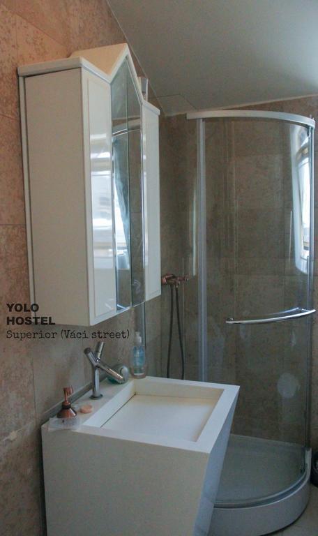 Yolo Hostel บูดาเปสต์ ภายนอก รูปภาพ