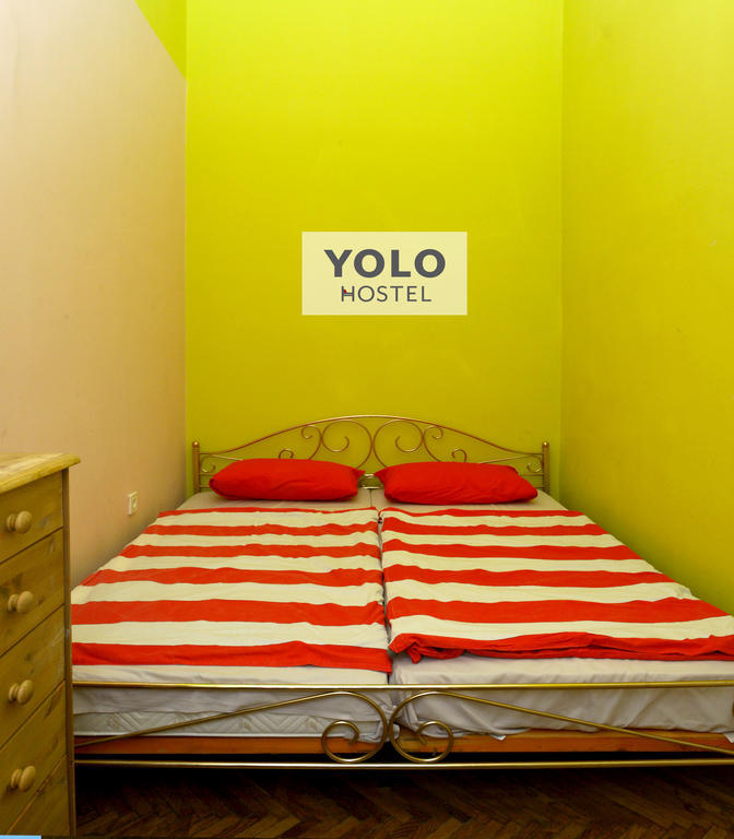 Yolo Hostel บูดาเปสต์ ภายนอก รูปภาพ